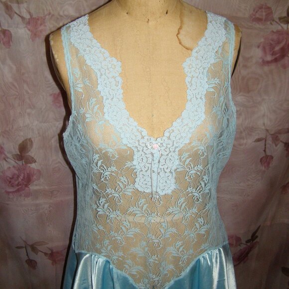 🌊NEW🌊 (vintage) size L Val Mode Lace Chemise Made in the USA! - Picture 2 of 13